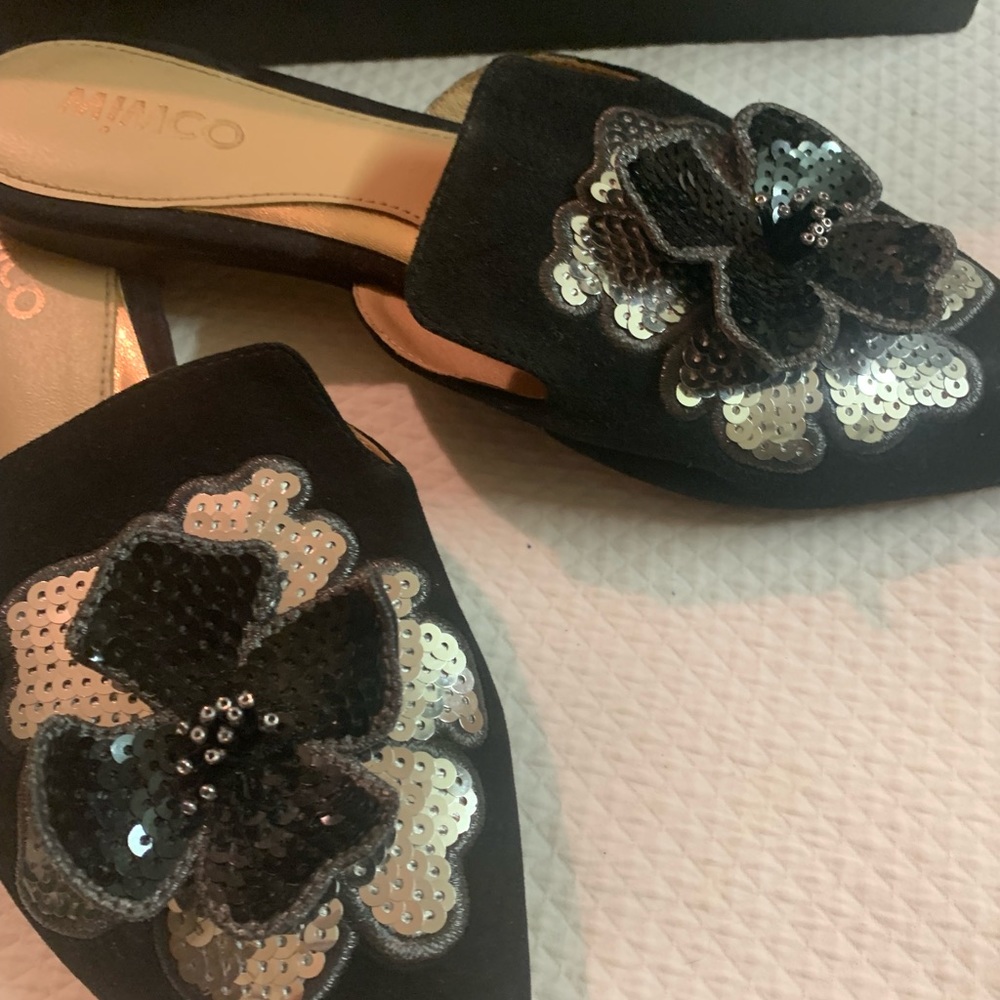Mimco Black & Silver Epoque Flats Shoes Sz6 Flower Crystals motif stunning🤎 - Picture 9 of 10